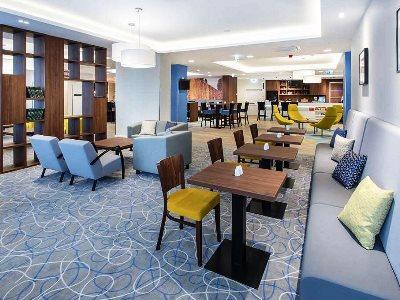 แฮมป์ตัน บาย ฮิลตัน กแดนสก์ โอลิวา Hotel กดัญสก์ ภายนอก รูปภาพ